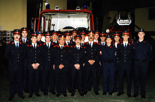 p1.jpg (278085 bytes)